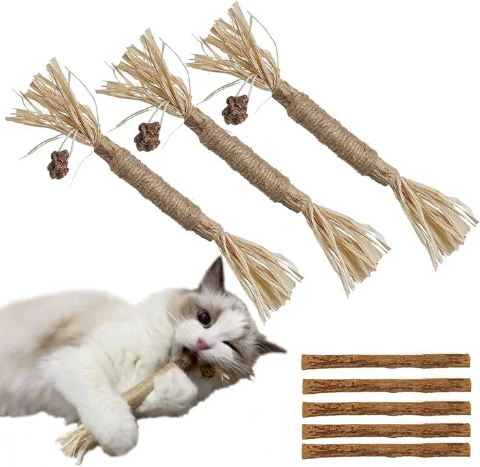 Durable cat chew toy